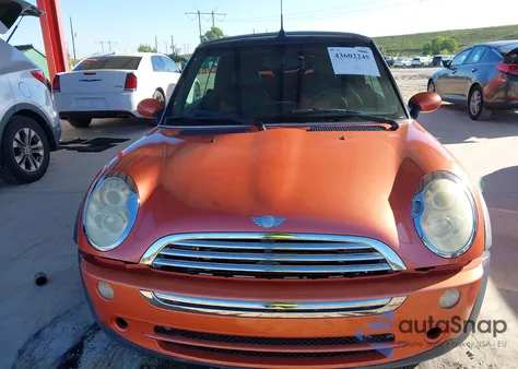 2006 Mini Cooper from USA, damaged, VIN WMWRF33596TG14745